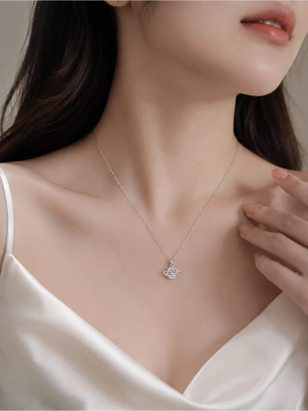 925 Sterling Silver Saturn Planet Pendant Necklace Zircon